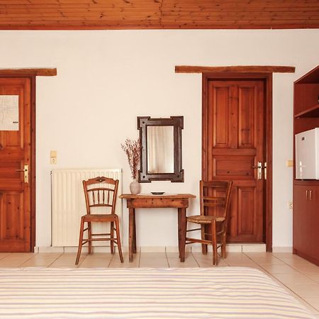 Amnisiades Apartments كارتيروس المظهر الخارجي الصورة