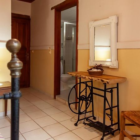 Amnisiades Apartments كارتيروس المظهر الخارجي الصورة