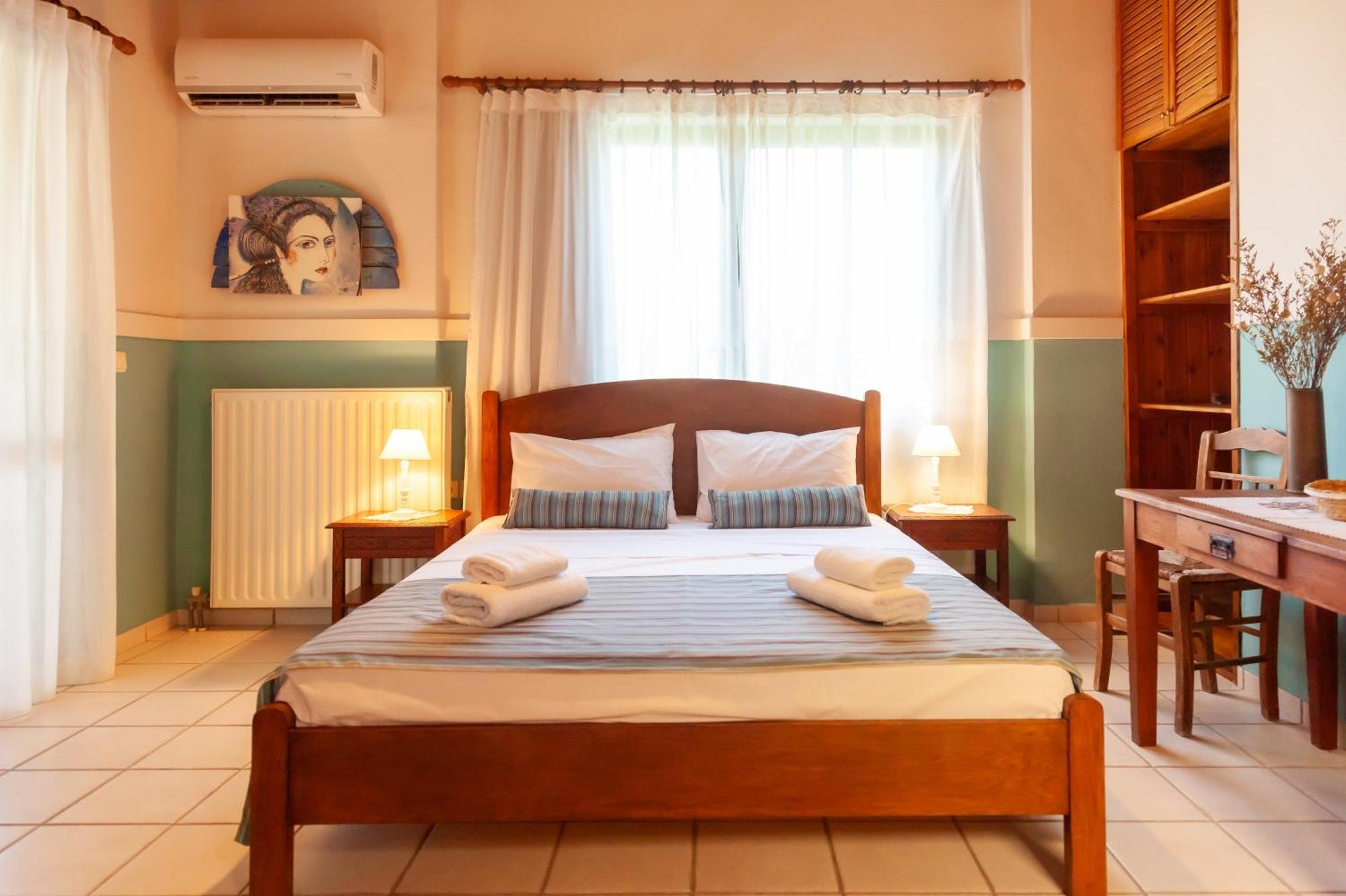 Amnisiades Apartments كارتيروس المظهر الخارجي الصورة