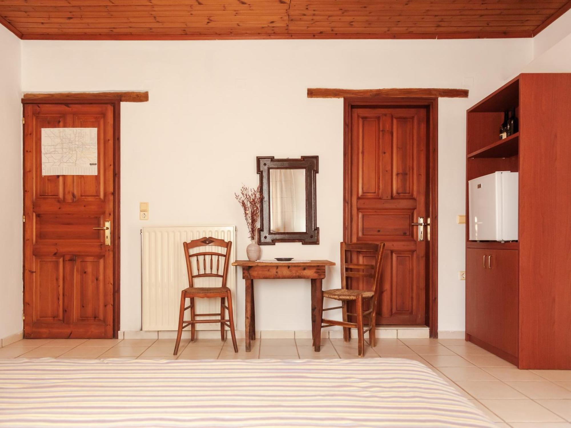 Amnisiades Apartments كارتيروس المظهر الخارجي الصورة