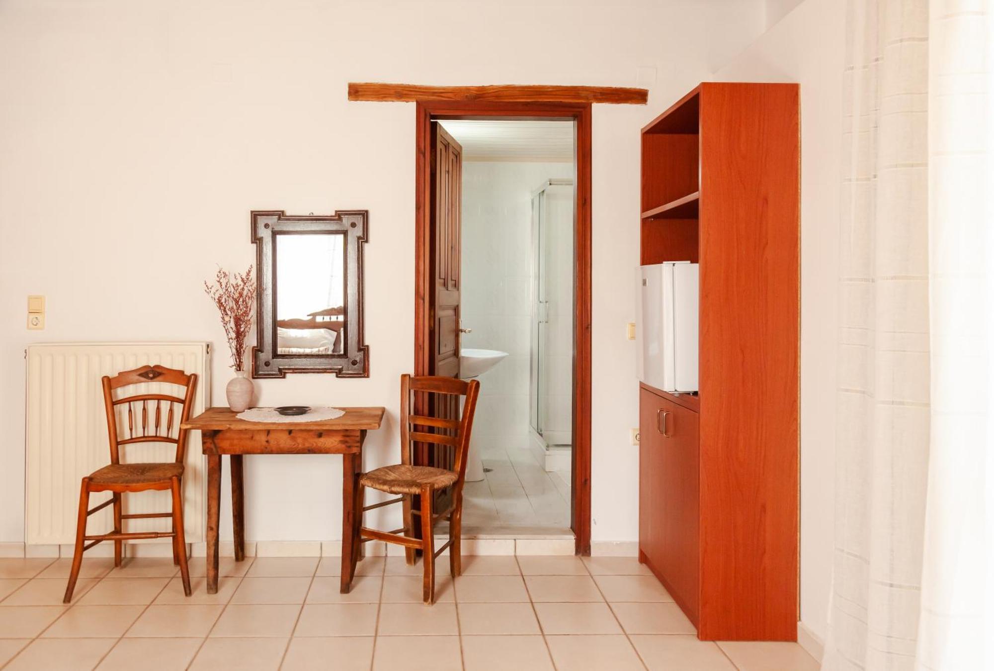 Amnisiades Apartments كارتيروس المظهر الخارجي الصورة