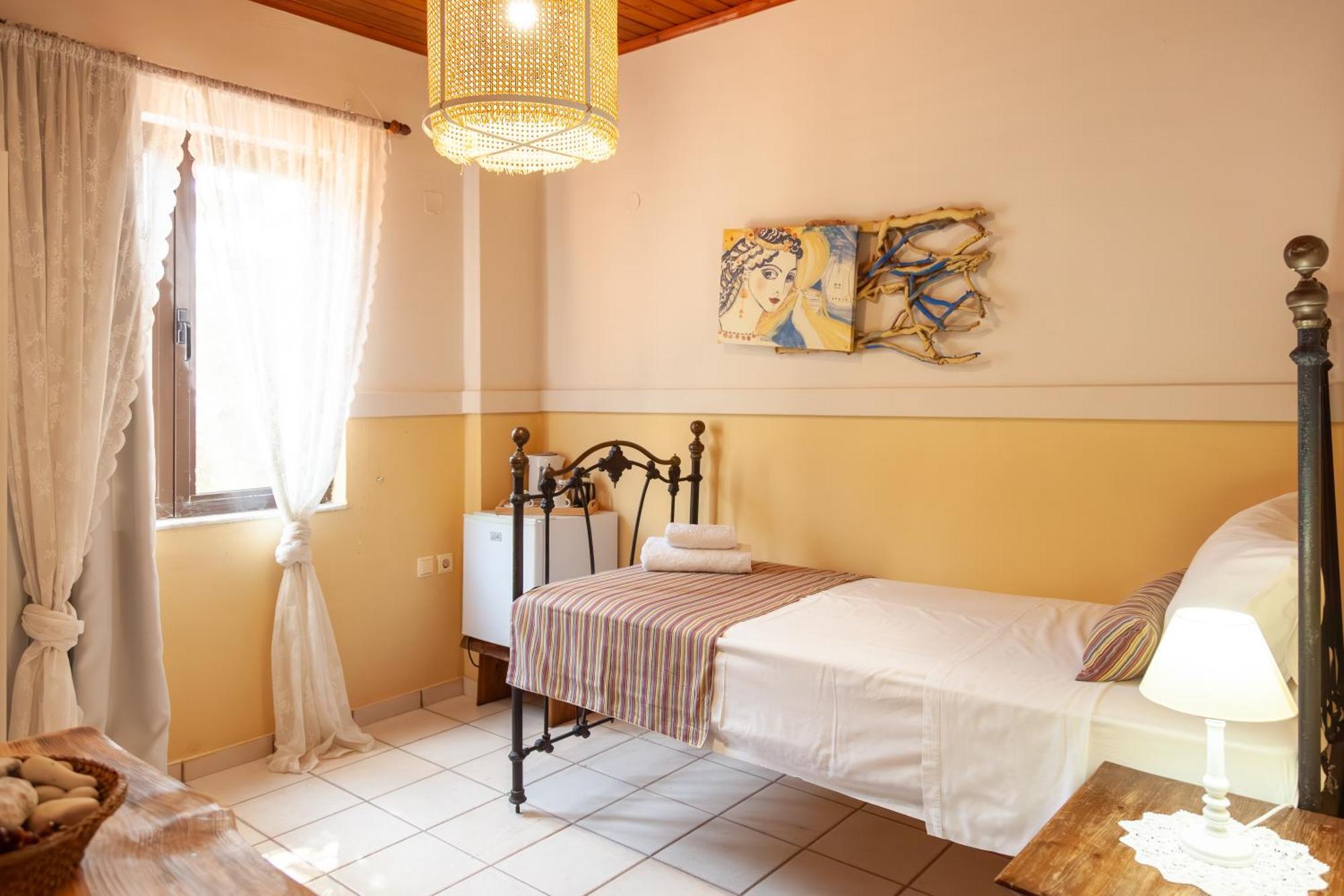 Amnisiades Apartments كارتيروس المظهر الخارجي الصورة
