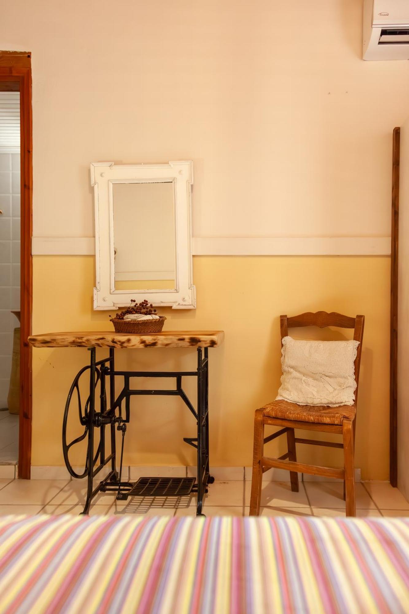 Amnisiades Apartments كارتيروس المظهر الخارجي الصورة
